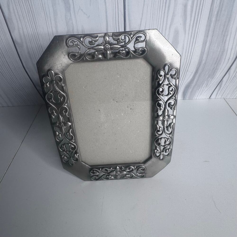 Vintage Floral Scrolling Pewter Picture Frame Ornate 8x6